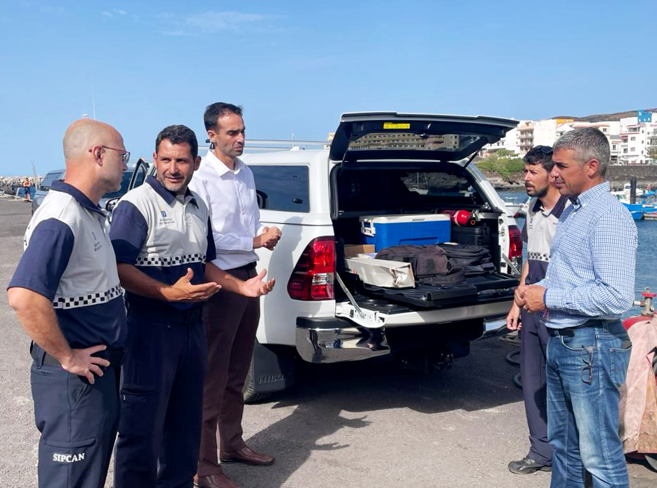 El Gobierno canario renueva la flota vehículos del Servicio de Inspección Pesquera de El Hierro con dos nuevos vehículos