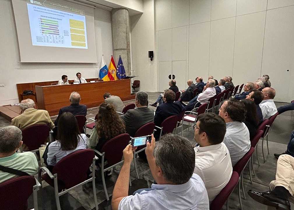 Canarias dispondrá de más de 70 millones de euros para la modernización de regadíos durante los próximos años